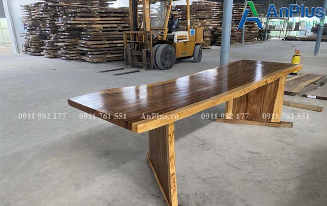 bàn gỗ thô nguyên tấm