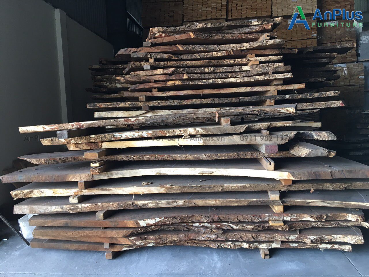 gỗ nguyên tấm xẻ sấy ra lò