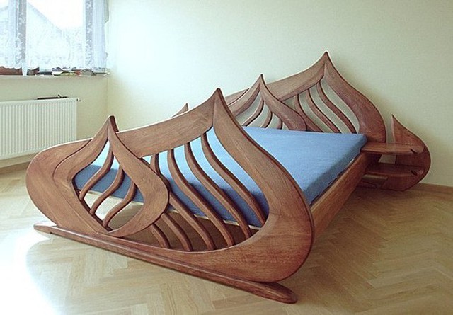 Thêm một thiết kế giường nằm được thiết kế cách điệu theo hình chiếc lá khá lạ mắt và độc đáo.