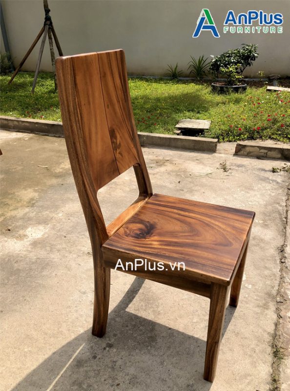 ghế gỗ nguyên tấm tự nhiên