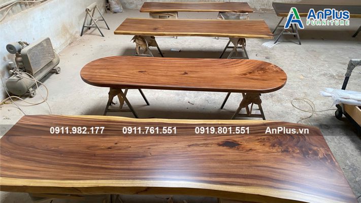 giá mua bàn cafe gỗ nguyên tấm