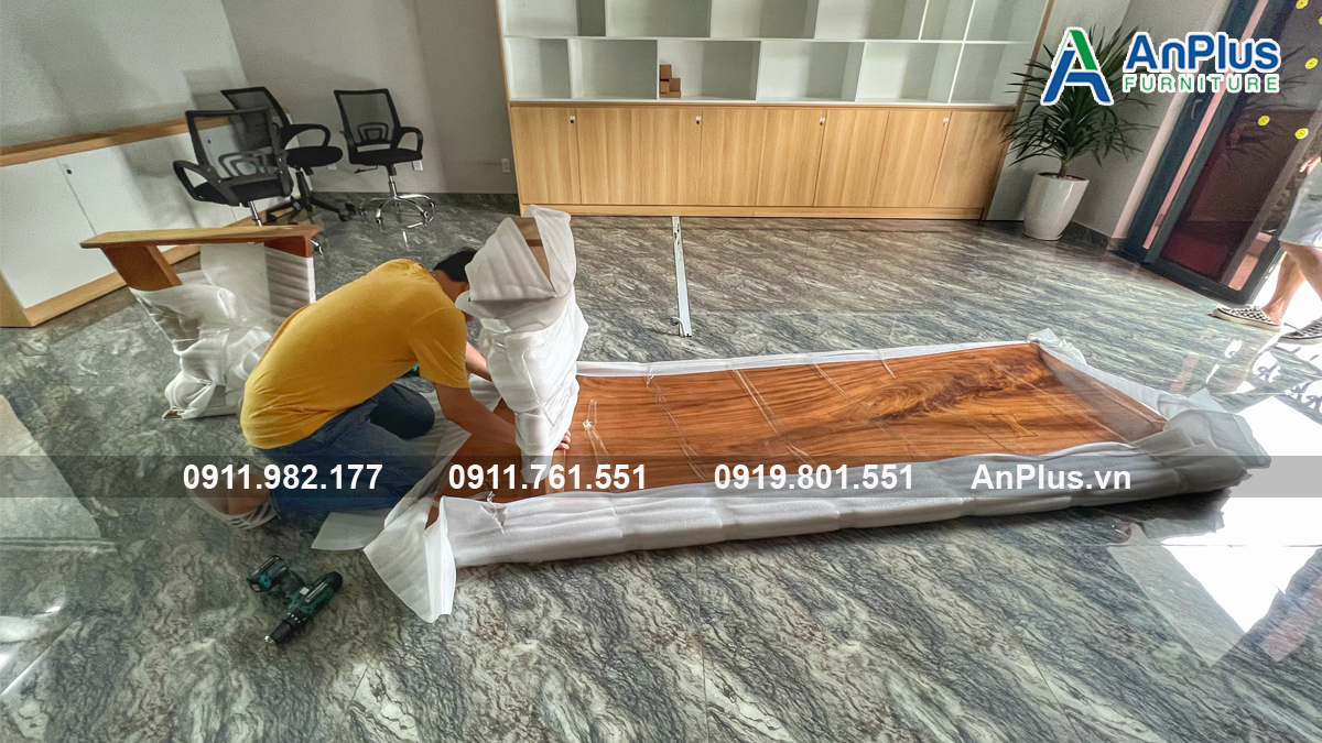 Chuyên sản xuất bàn gỗ me tây giá tốt Chuyên sản xuất bàn gỗ me tây giá tốt