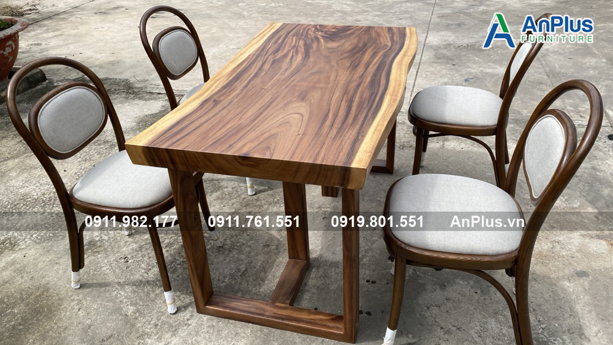 Chuyên sản xuất bàn gỗ me tây tự nhiên Chuyên sản xuất bàn gỗ me tây tự nhiên