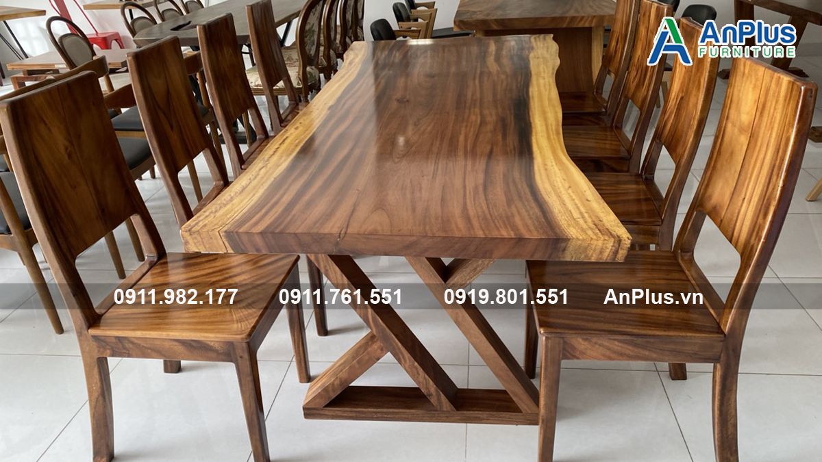 Đặt làm bàn gỗ nguyên tấm trực tiếp tại xưởng Đặt làm bàn gỗ nguyên tấm trực tiếp tại xưởng