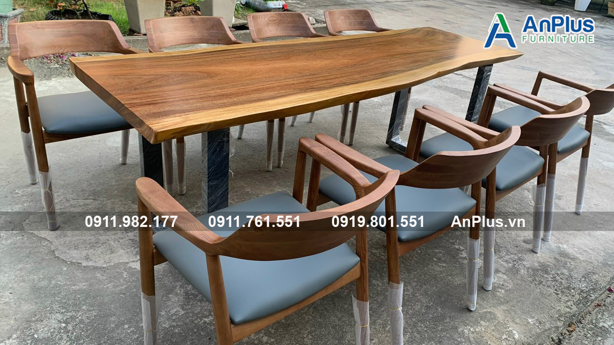 giá bàn gỗ me tây nguyên khối uy tín