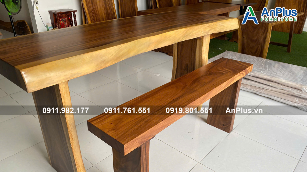 Xưởng bàn gỗ me tây TPHCM theo yêu cầu