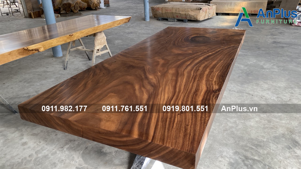 Xưởng bàn gỗ me tây quán cafe theo yêu cầu