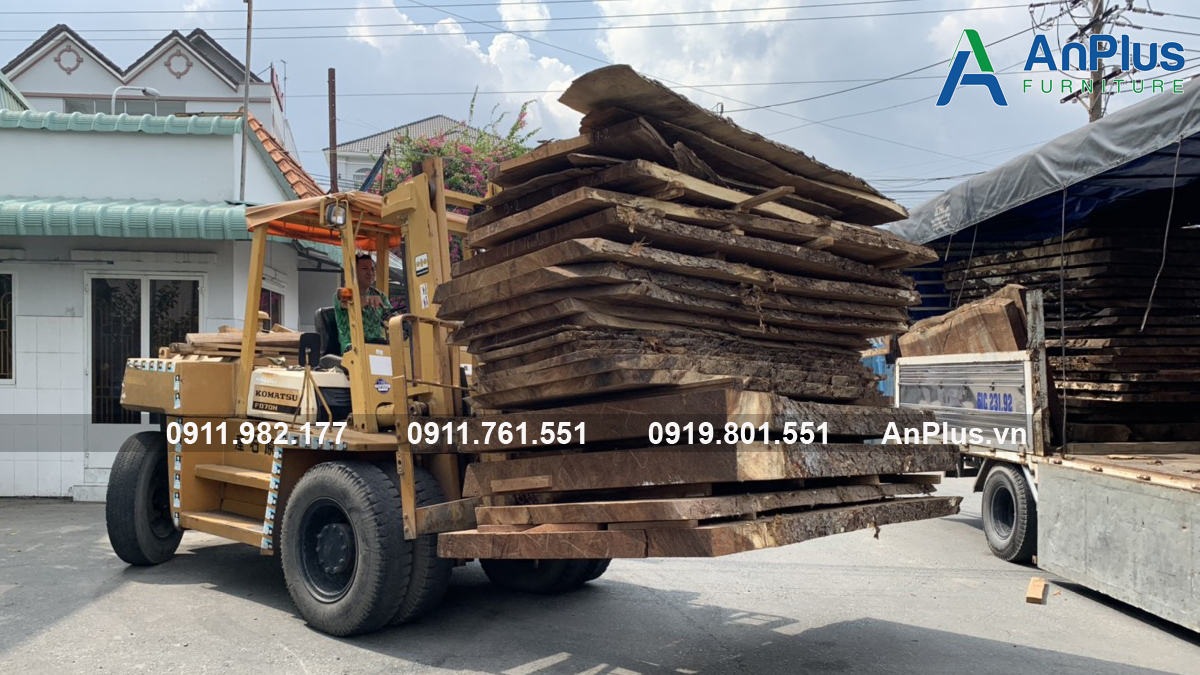 Giá gỗ me tây nguyên khối vân đẹp tự nhiên