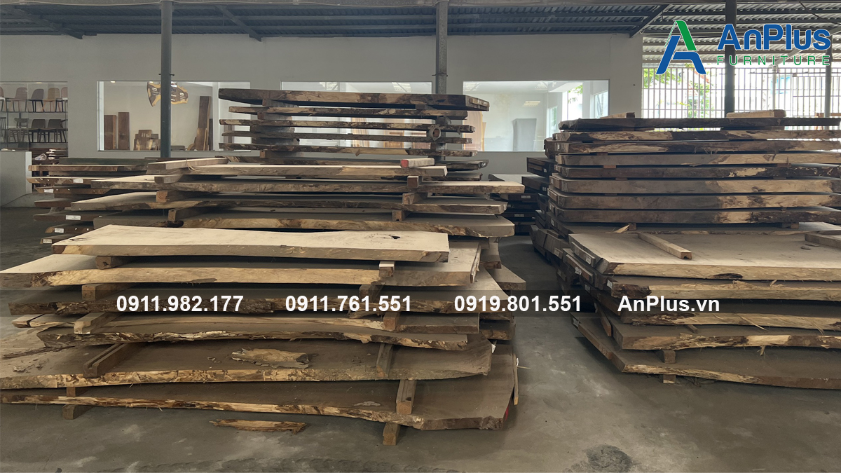 Giá mặt bàn gỗ me tây đã sấy, vân đẹp