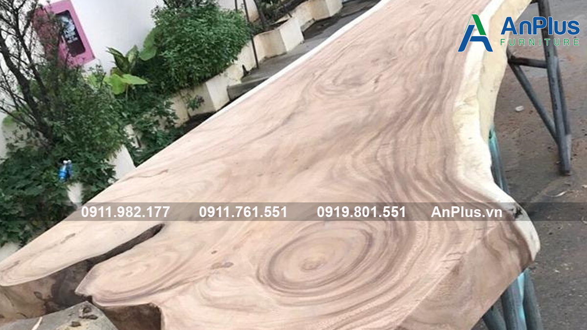 Kinh nghiệm chọn bàn gỗ me tây đẹp bền