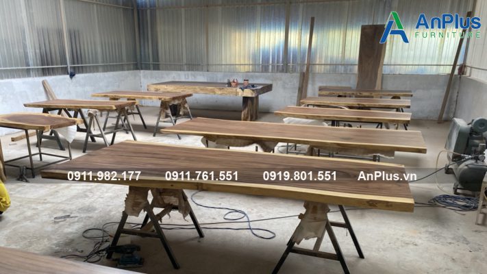 tư vấn báo giá bàn gỗ me tây tự nhiên đẹp